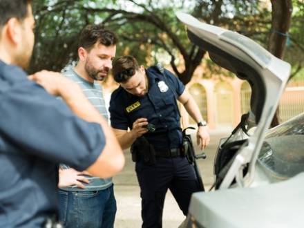 Naperville, IL criminal defense attorney for stealing a car